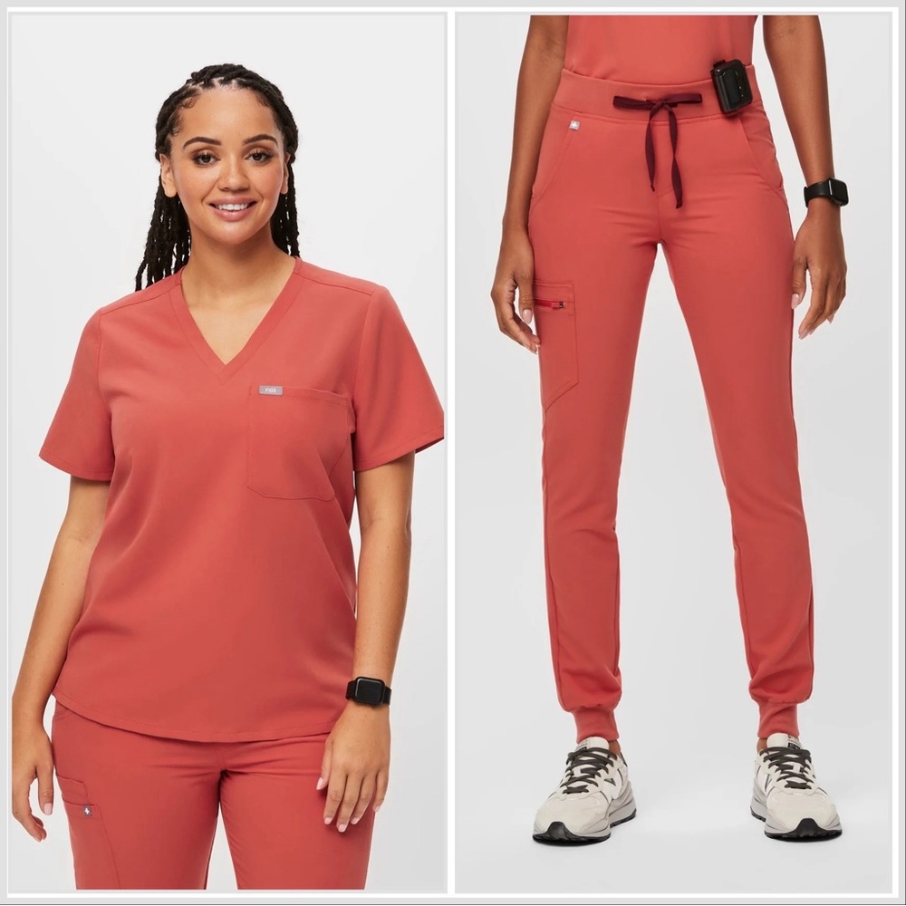 Figs: Clay Limited Edition women’s scrubs (small)